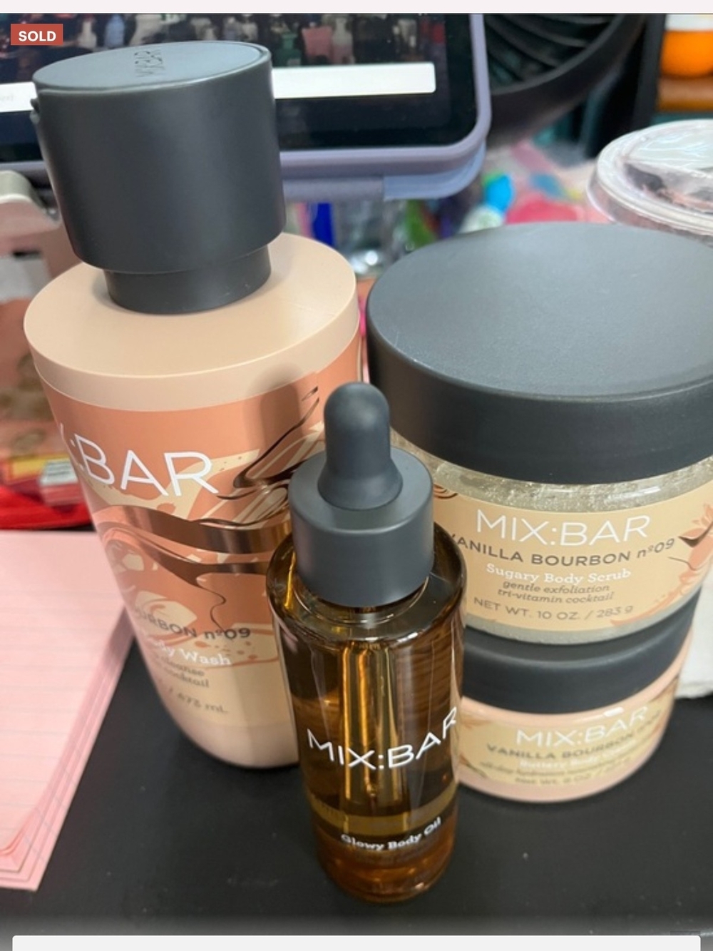 Vanilla Bourbon Glow Body Oil — Cream & Black